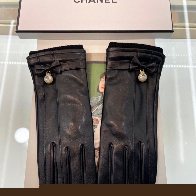 Ch*el