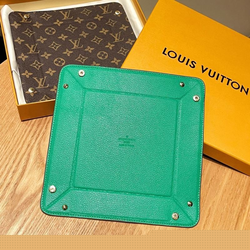 LV