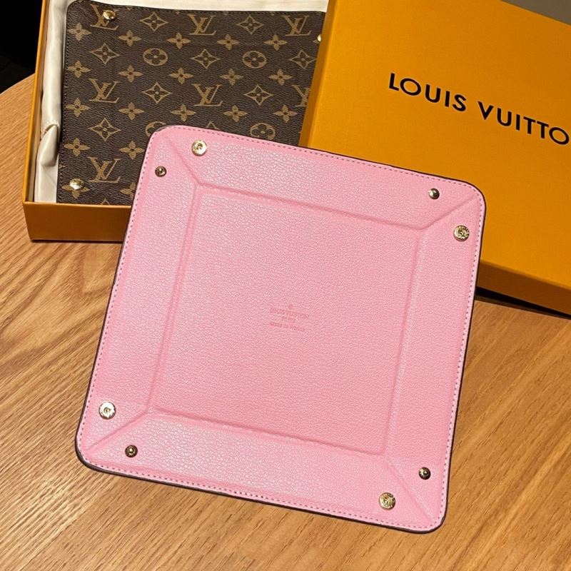 LV